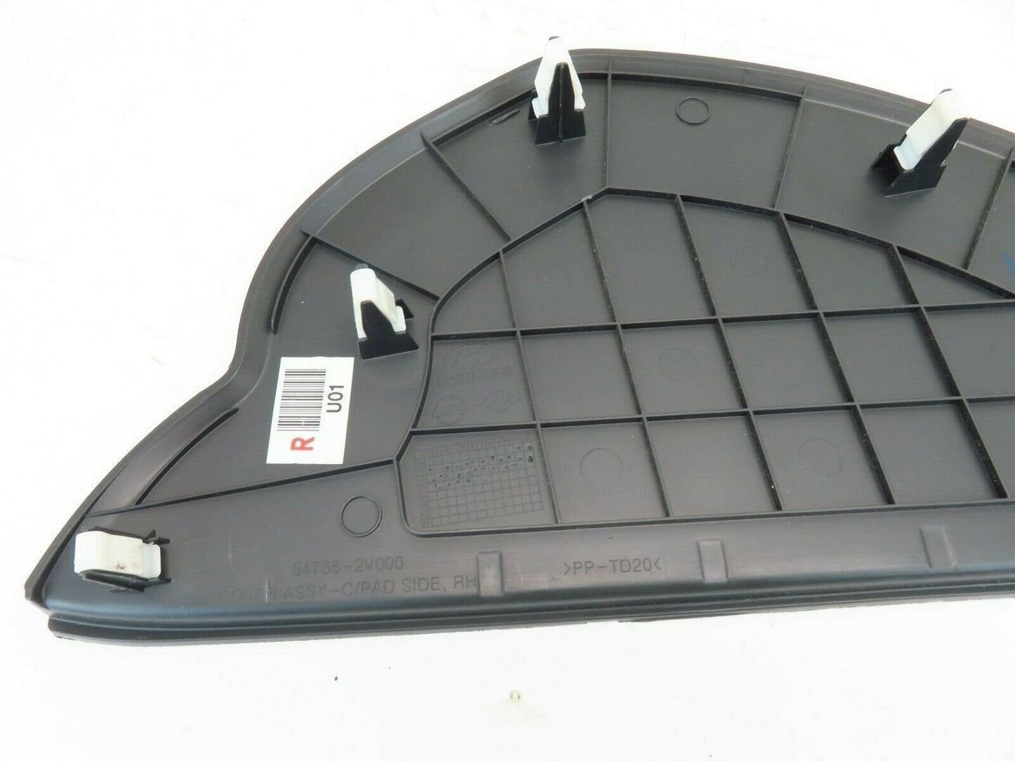 2013-2017 Hyundai Veloster Dash End Cap Trim Side Cover RH Passenger 84786-2V000