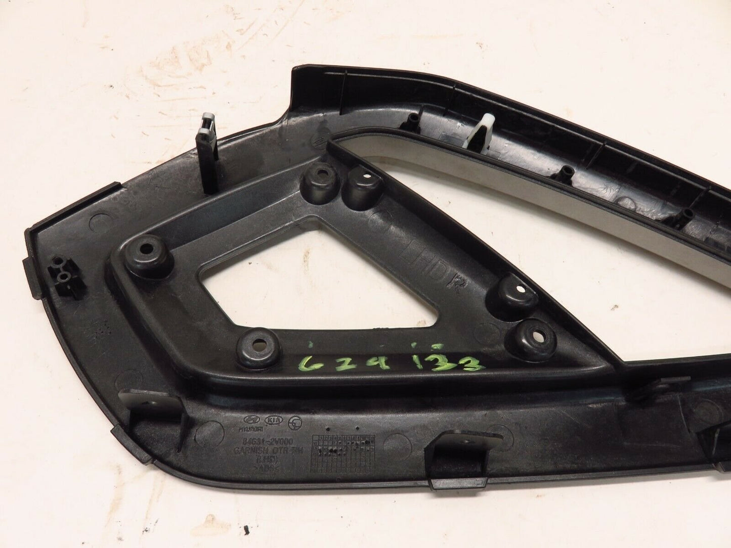 13-15 Hyundai Veloster Passenger Front Handle Grip Grab Trim Center Console RH