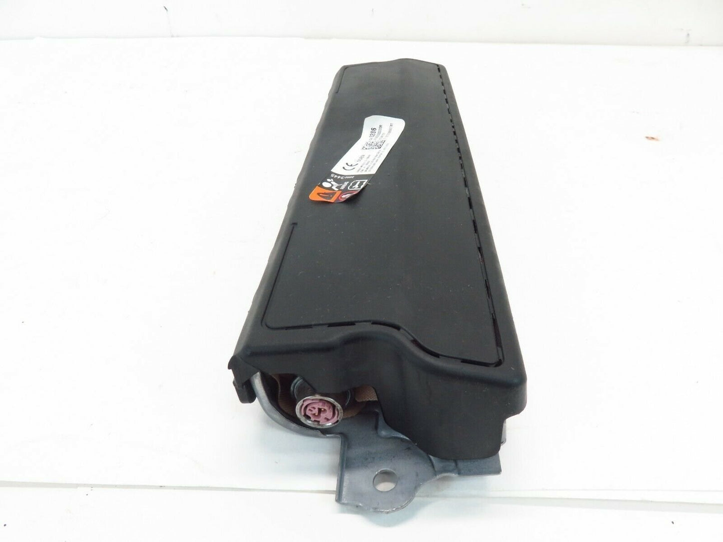 2018-2019 Buick Regal TourX Passenger Knee Bag Lower RH Right OEM 18-19