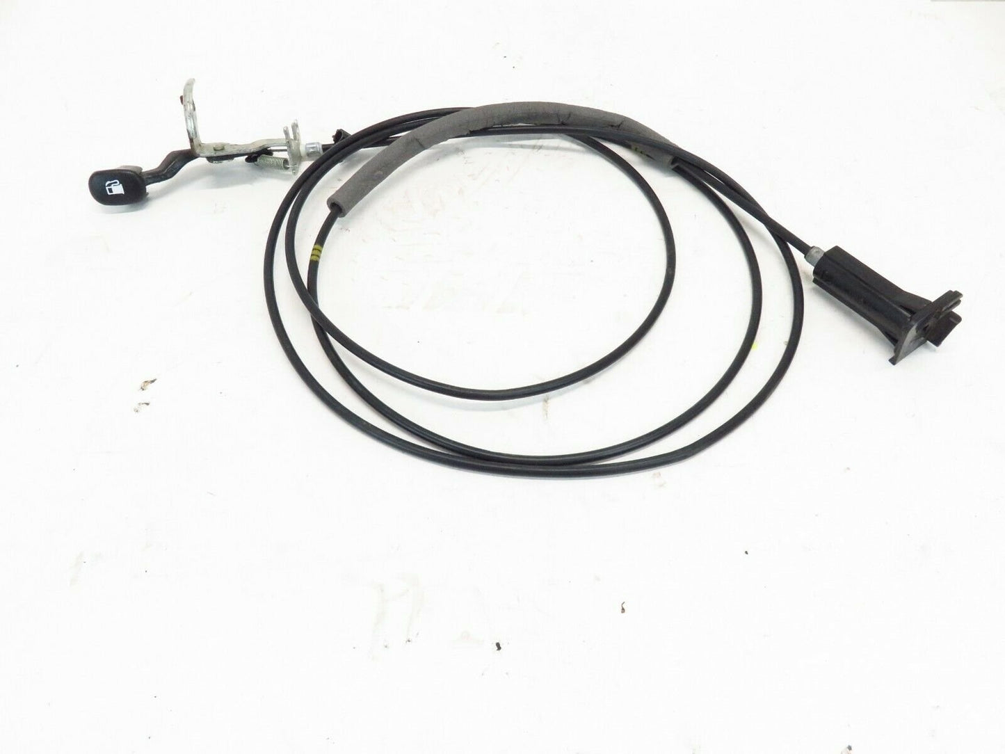 2012-2016 Hyundai Veloster Turbo Gas Fuel Lever Release Switch w/ Cable 12-16