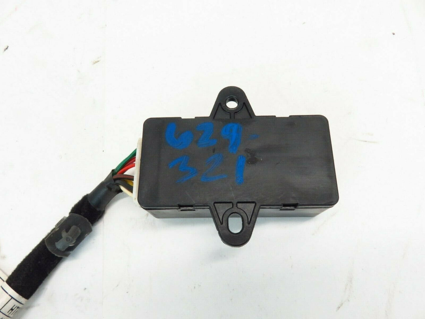 2013-2014 Hyundai Veloster Turbo Front Seat Heater Unit 88196-2V200 Passenger