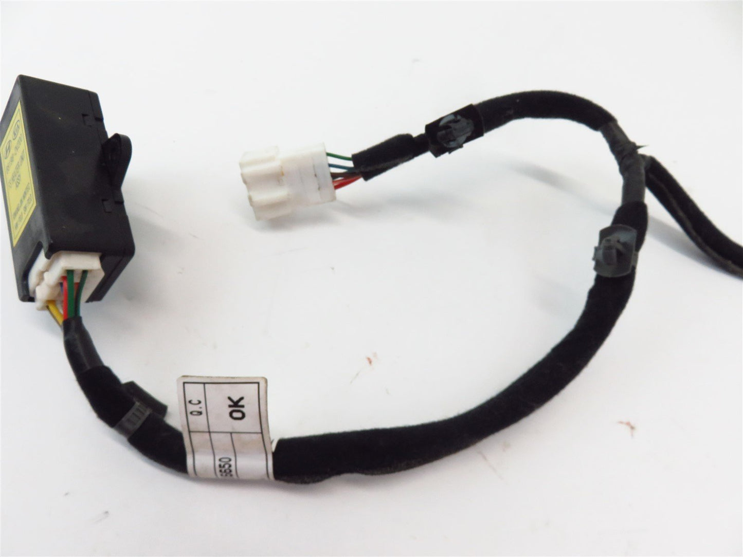 2013-2014 Hyundai Veloster Turbo Front Seat Heater Unit 88196-2V200 Passenger