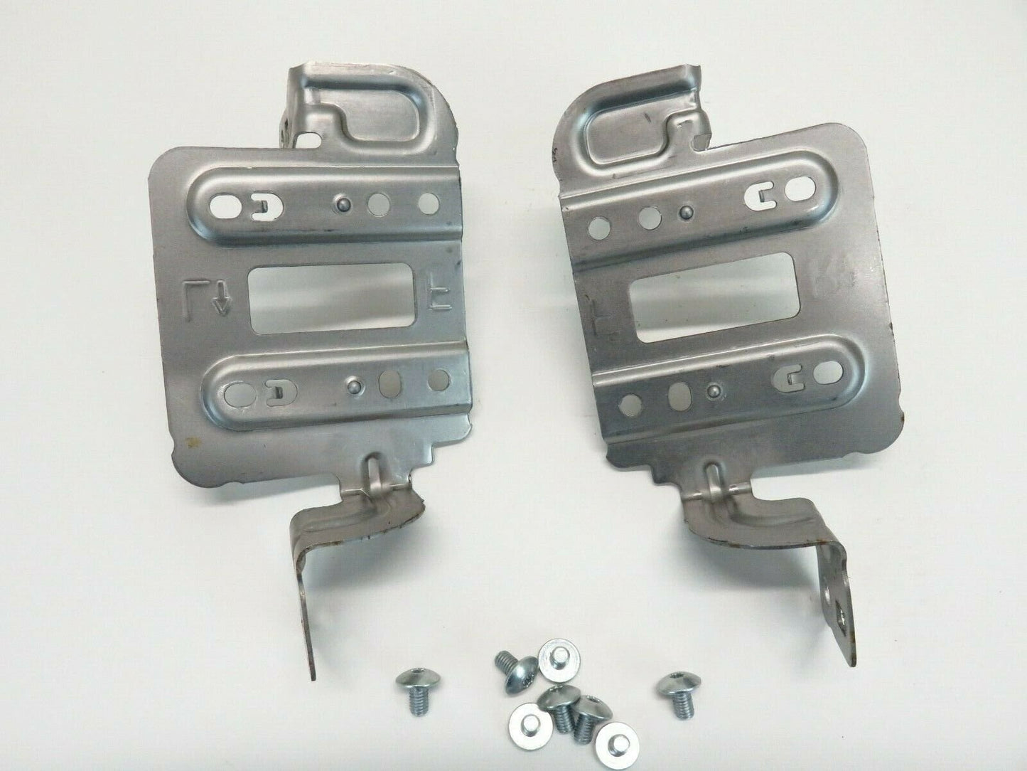 2018-2019 Nissan Kicks Radio Bracket Dash Support Driver & Passenger Set 18-19