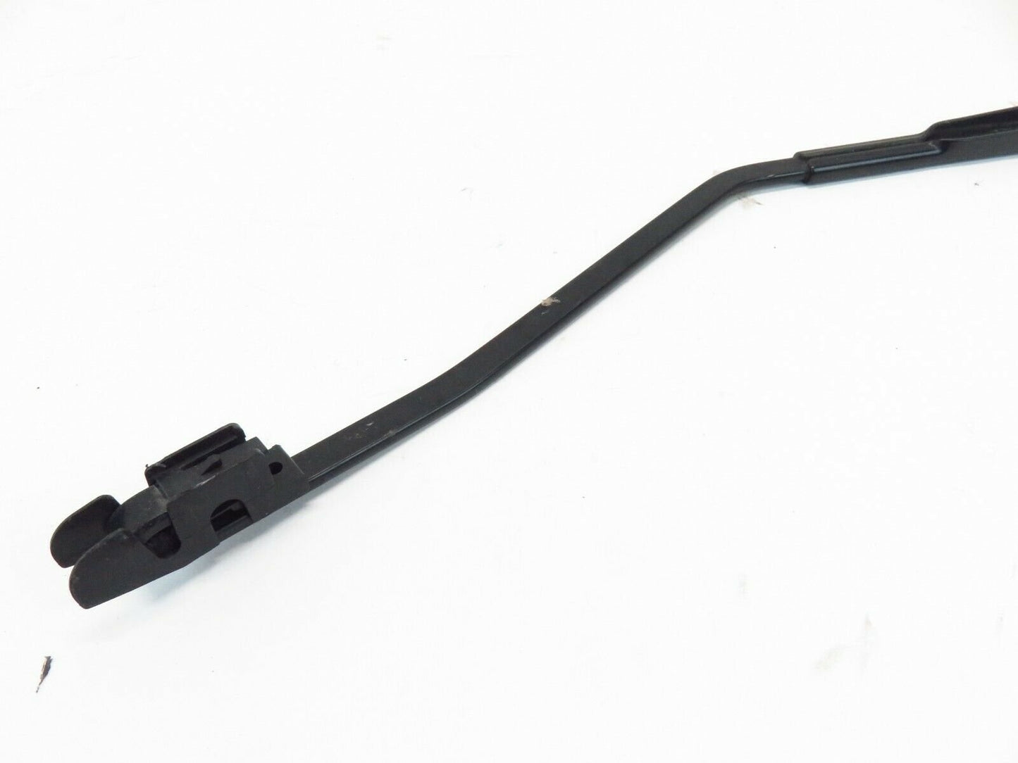 2018 2019 Nissan Kicks Passenger Front Wiper Arm Windshield RH Right OEM 18-19