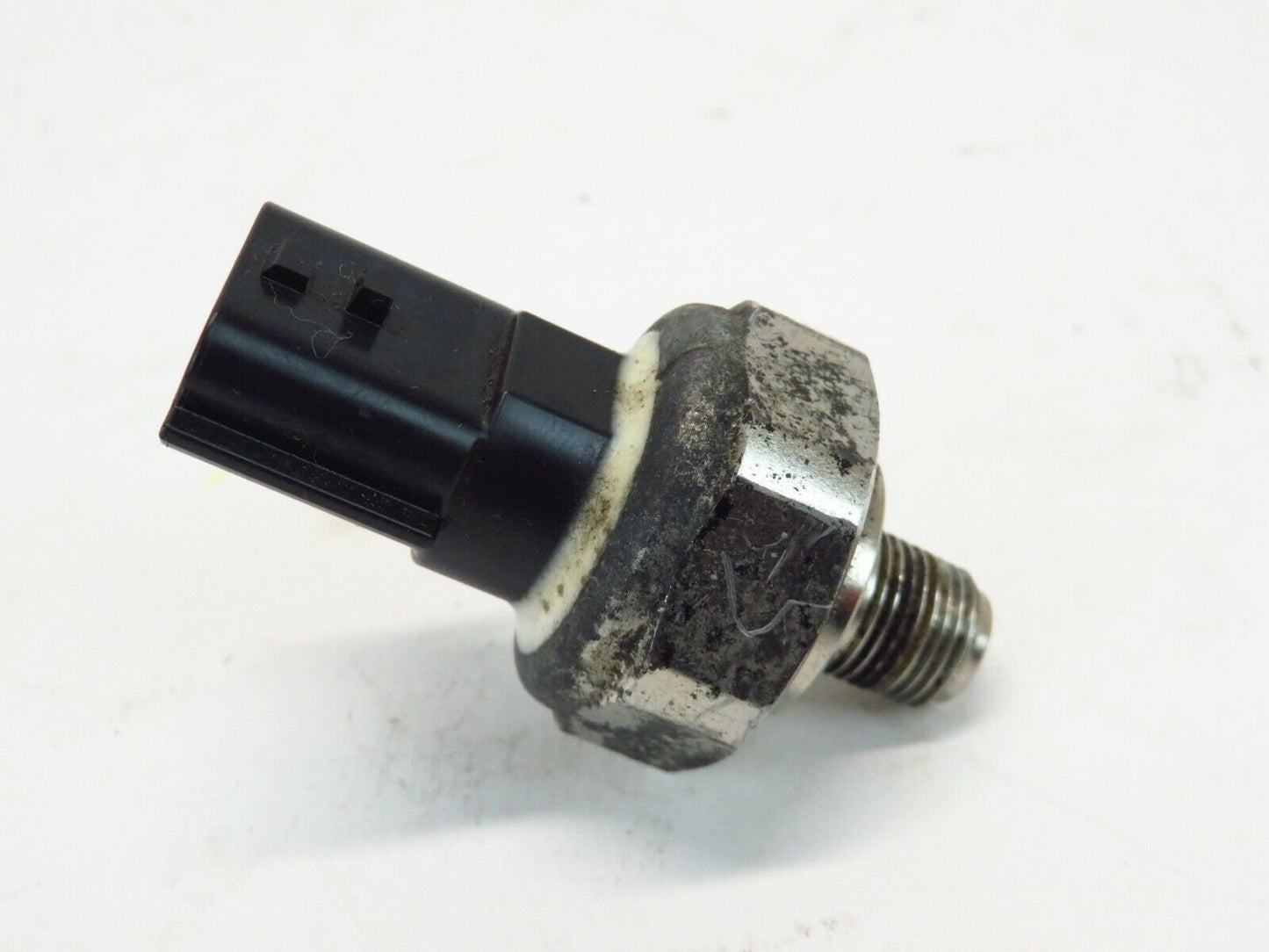 2018-2019 Nissan Kicks Engine Oil Pressure Sensor OEM 18-19