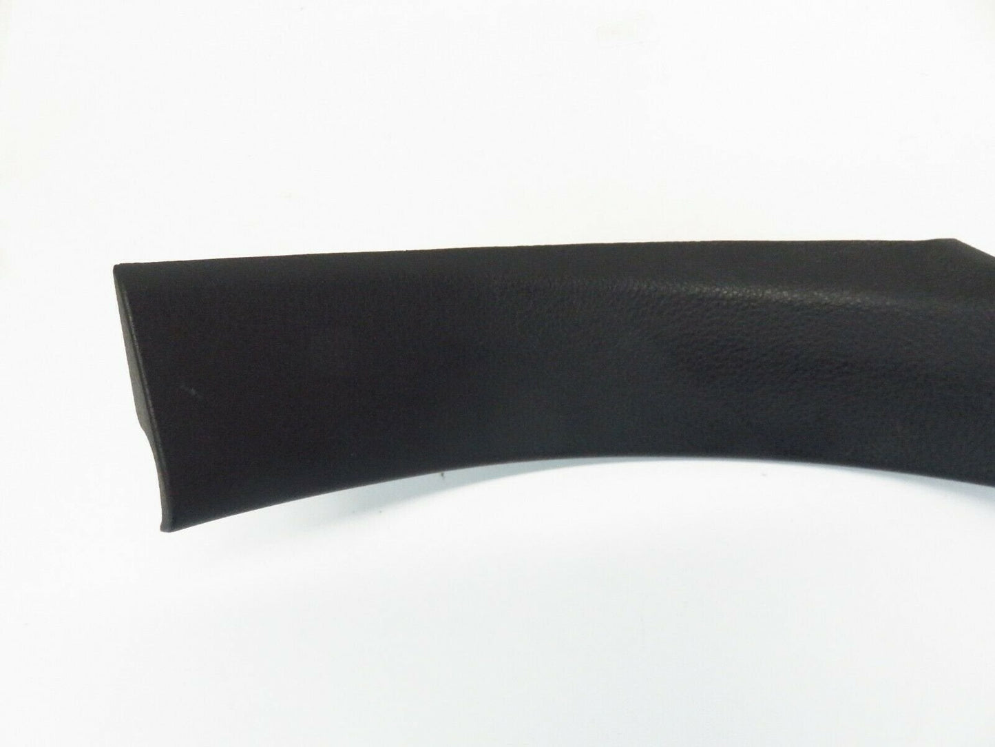 2010-2014 Subaru Legacy Outback Driver Front Door Sill Retainer Trim LH 10-14