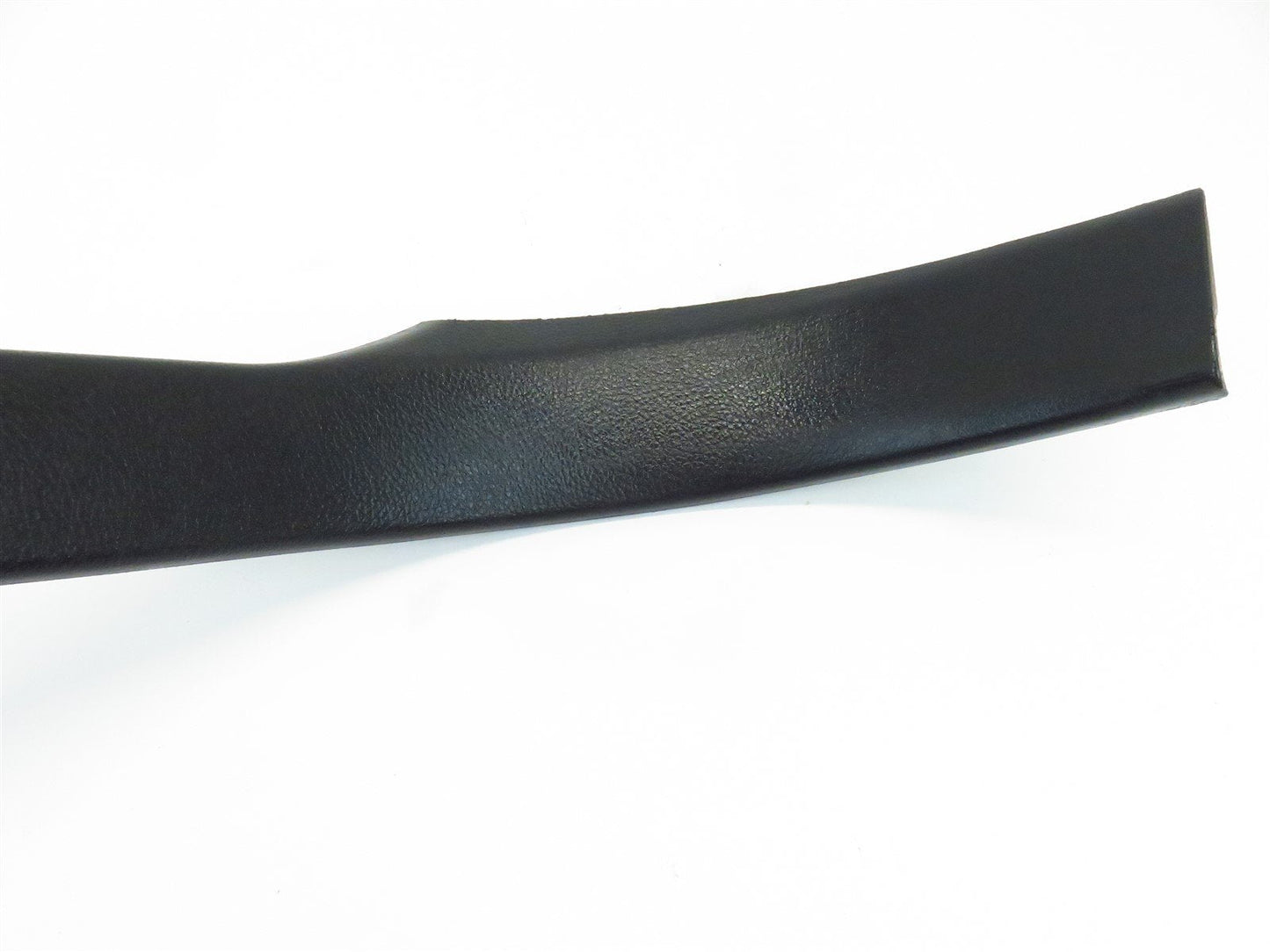 2010-2014 Subaru Outback Passenger Front Door Sill Trim 94060AJ10A Right RH 2012