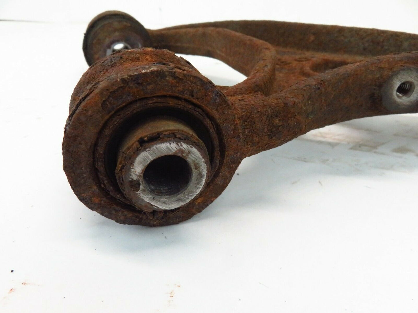 2010-2019 Subaru Outback Rear Upper Control Arm Passenger RH OEM 10-19 633202