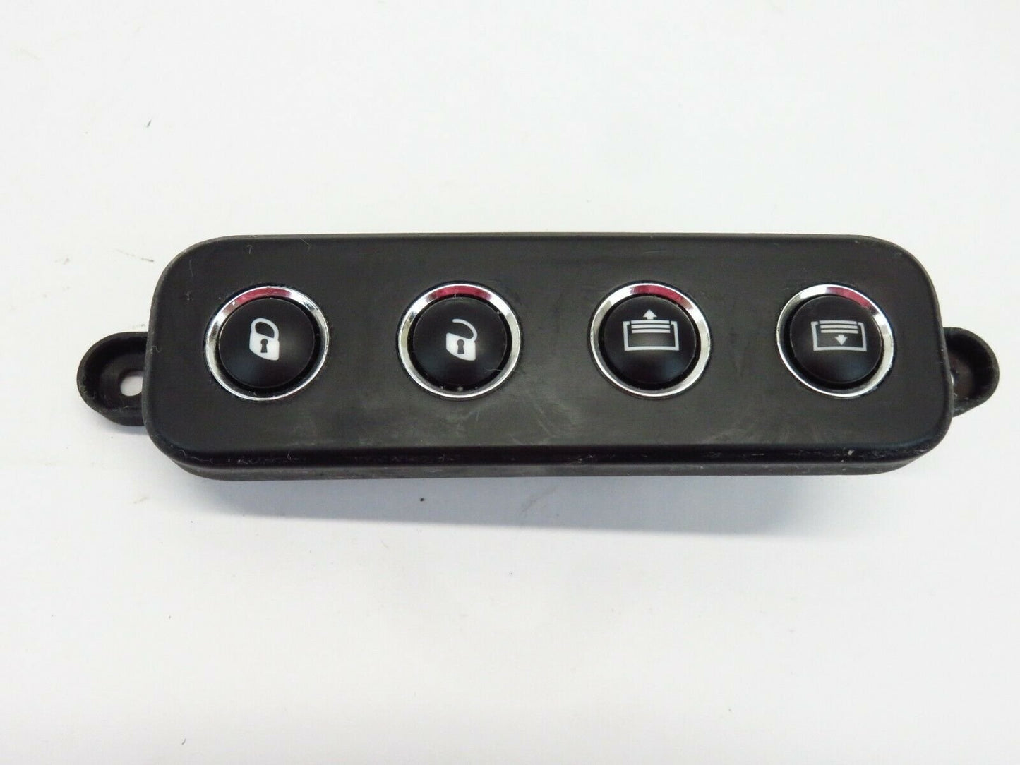 2006 Maserati Quattroporte Rear Shade Lock Switch Panel Dash OEM M139 05-08