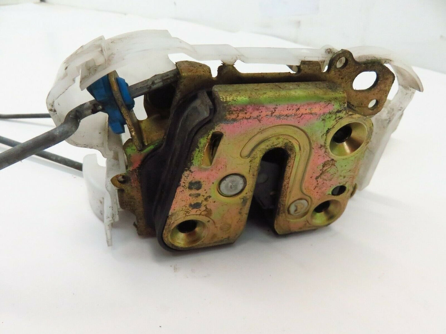 02-07 Subaru Impreza WRX & STI Passenger Front Door Lock Actuator RH 2002-2007
