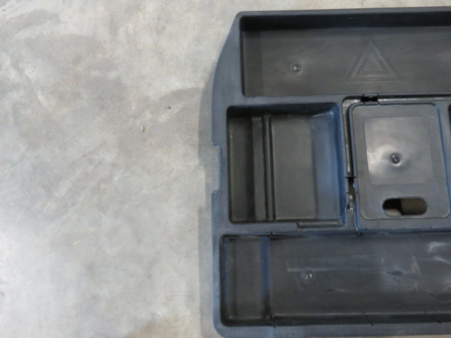 1996-1999 Subaru Legacy Outback Trunk Tray Storage Compartment Spare Tire Cover