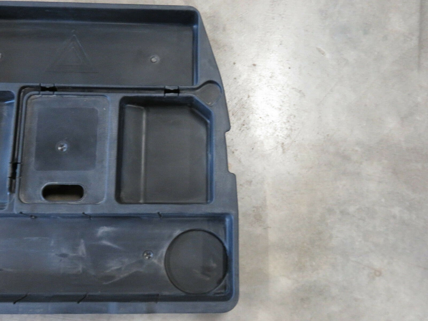 1996-1999 Subaru Legacy Outback Trunk Tray Storage Compartment Spare Tire Cover