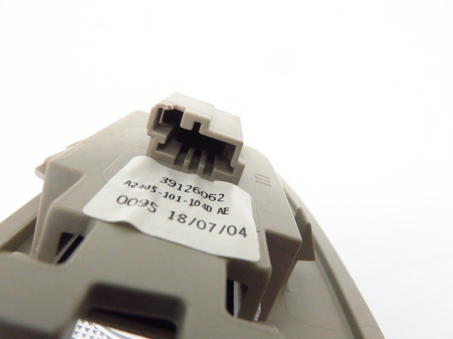 2018-2019 Buick Regal TourX Driver Dome Light Lamp Courtesy LH Left 18-19