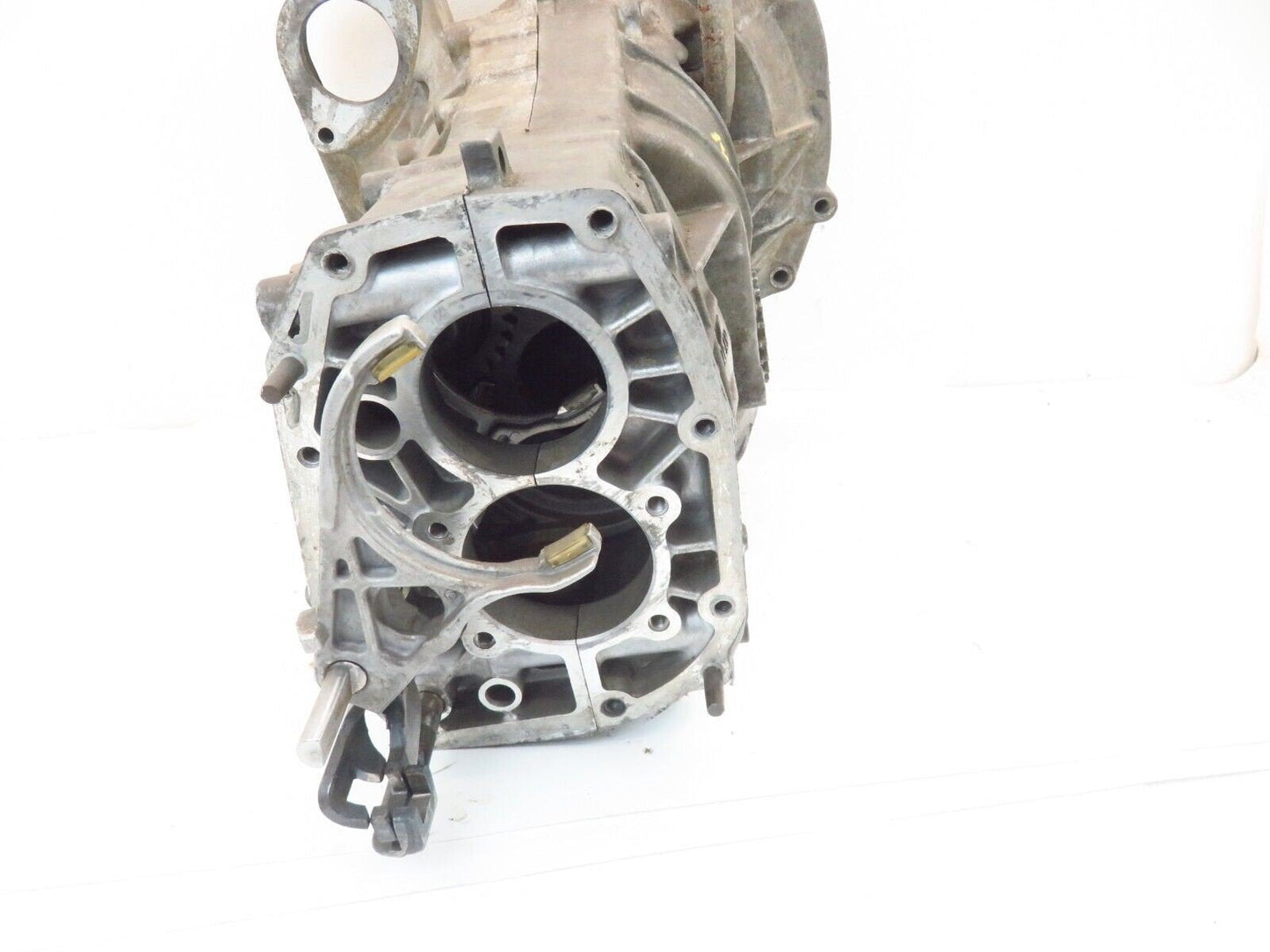 2005 Subaru Impreza WRX Manual Transmission Bellhousing Case 05 TABS BROKE