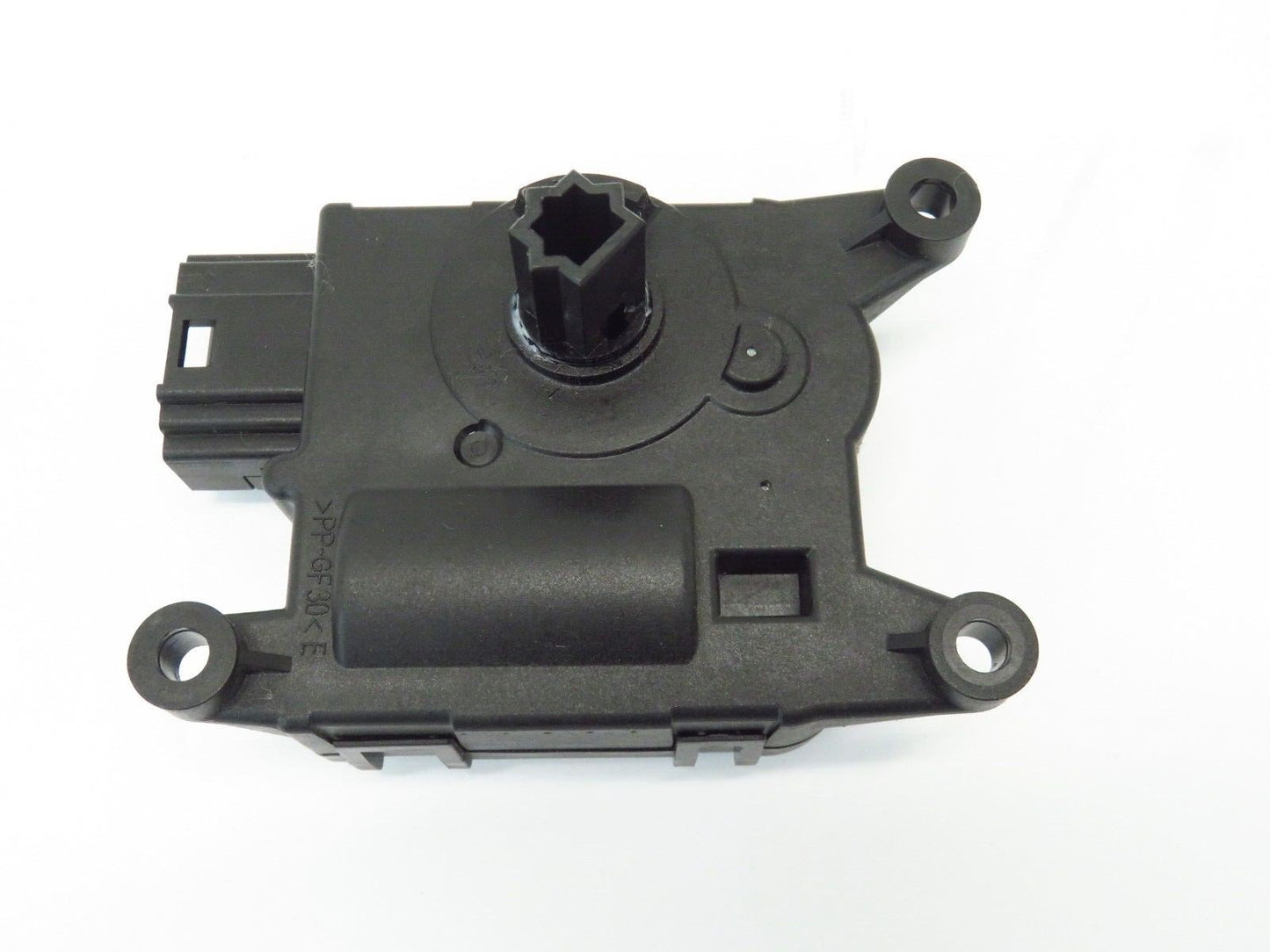 2015-2019 Subaru WRX STI Blower Motor Flap Actuator Heater T1017826PA 15-19