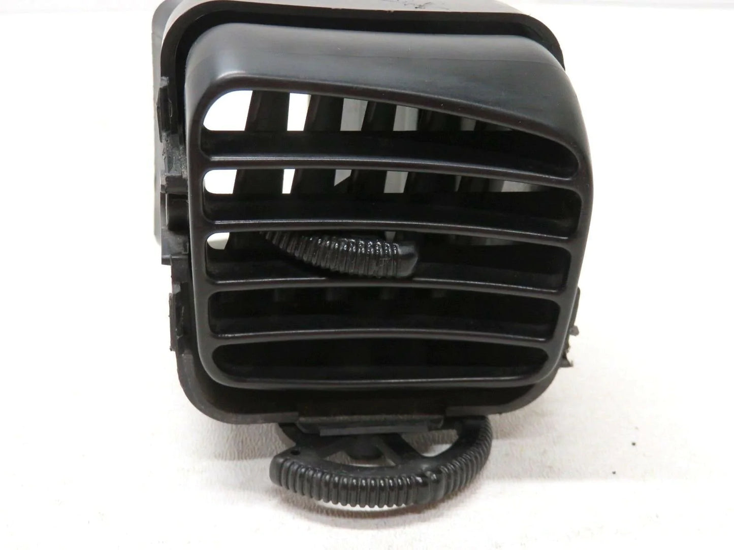 1996-1999 Subaru Legacy Outback Passenger Dash Air Vent RH Side Right OEM 96-99