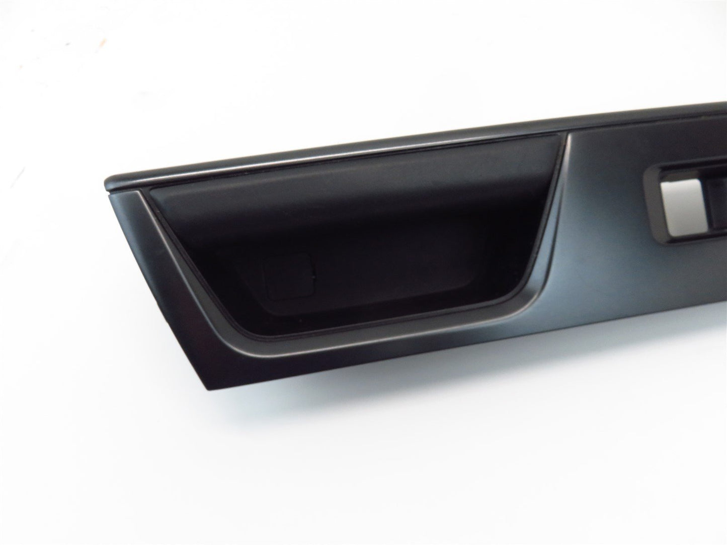 2018 Subaru WRX & STI Passenger Front Window Switch Trim Bezel RH Door Panel 18