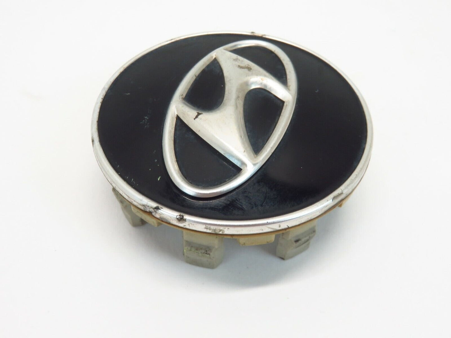 2010-2012 Hyundai GENESIS COUPE Wheel Center Cap 52960-2M000 OEM 628312