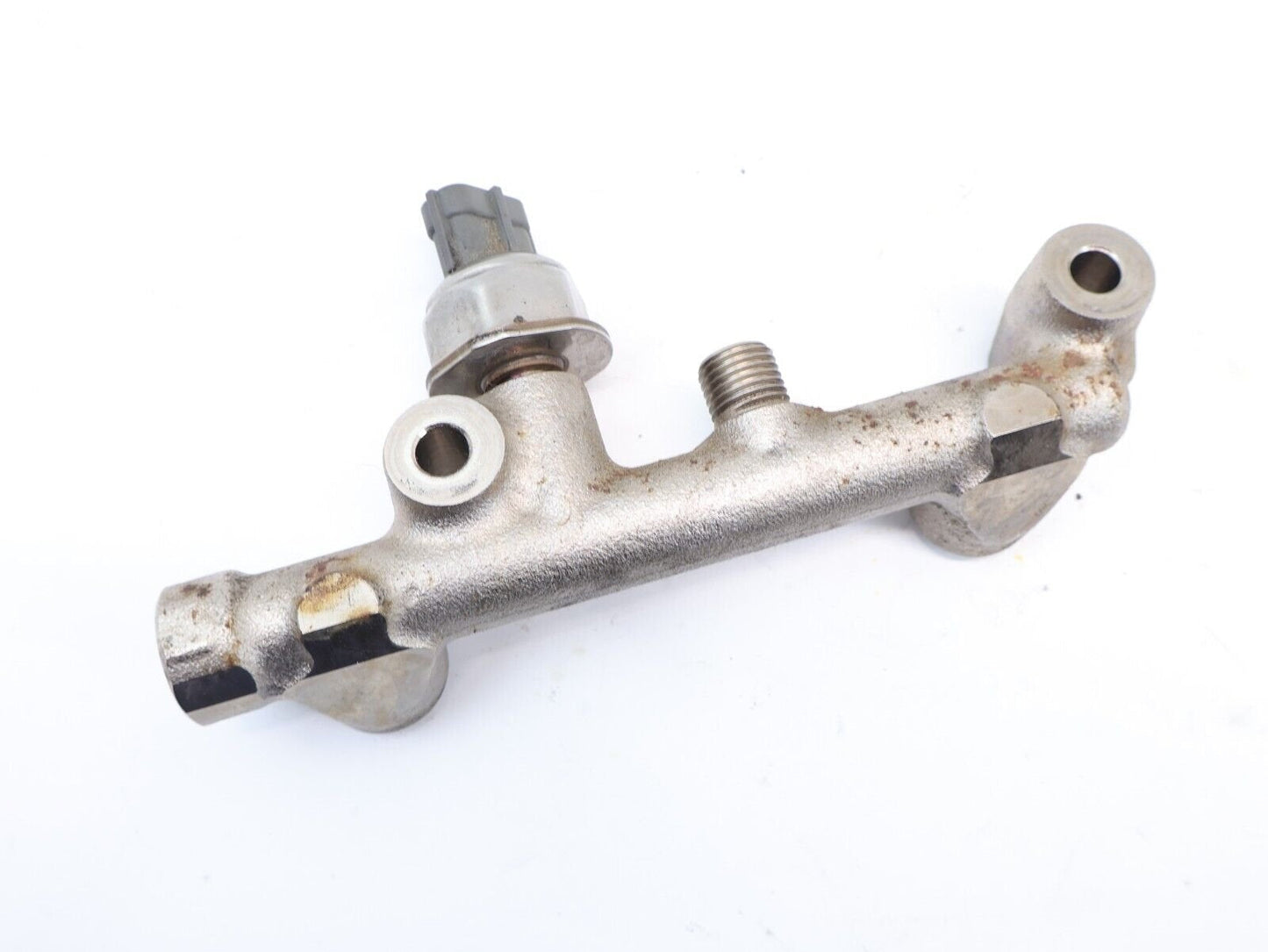 2015-2021 Subaru WRX Fuel Injector Rail Ramp RH Right Passenger Side 2.0L OEM