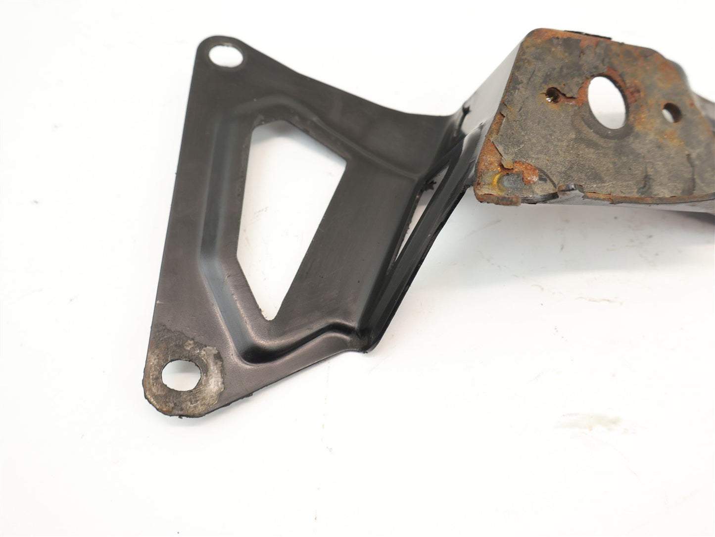 2005-2007 Subaru Impreza WRX STI ABS Brake Pump Bracket Anti-lock Module 05-07