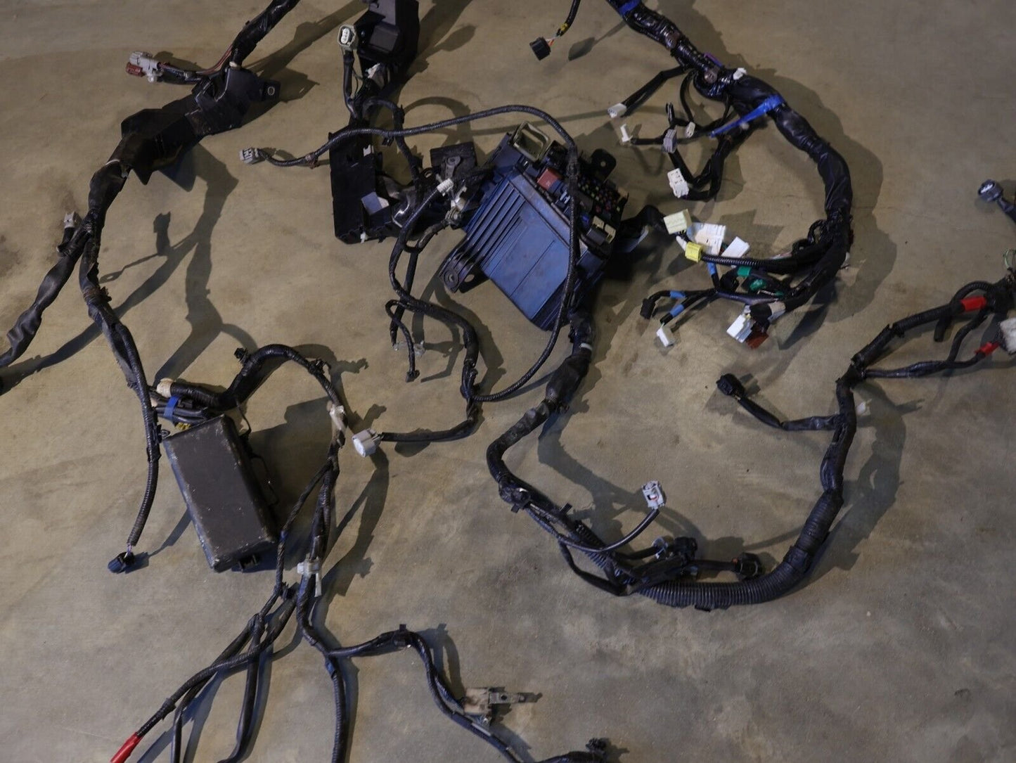 2021 Subaru Crosstrek Engine Bay Wiring Harness Fuse Box Front DAMAGE 81402FL022