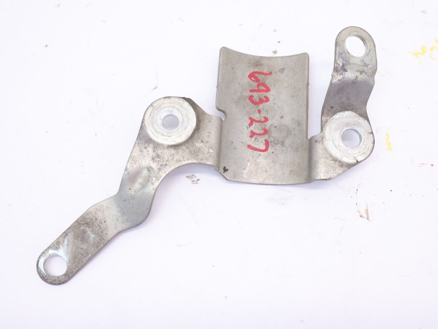 2020 Subaru WRX Steering Rack Pinion Bracket Clamp Left 34166SG000 OEM 2015-2021