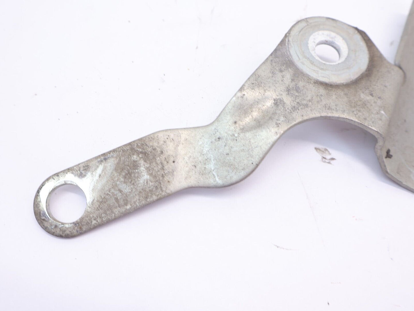 2020 Subaru WRX Steering Rack Pinion Bracket Clamp Left 34166SG000 OEM 2015-2021