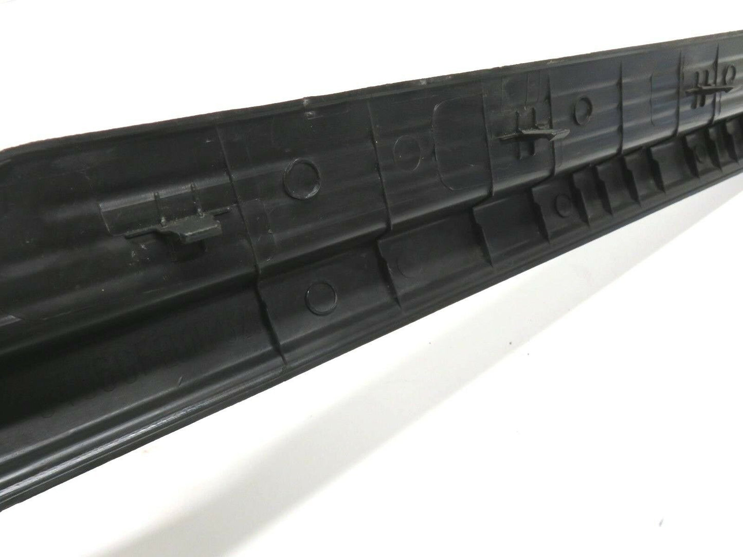 02-07 Subaru Impreza WRX or STI Driver Front Door Sill Step Trim LH Retainer