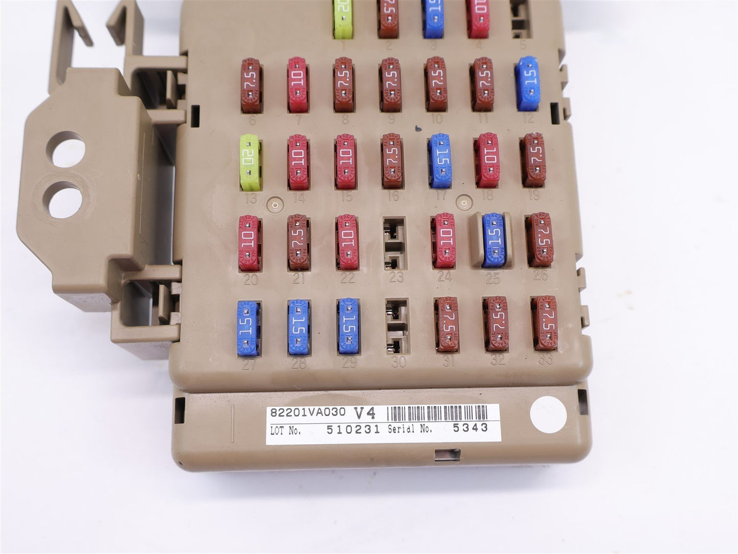 2016 Subaru WRX Fuse Panel Box 82201VA030 Relay Dash Interior Block 16