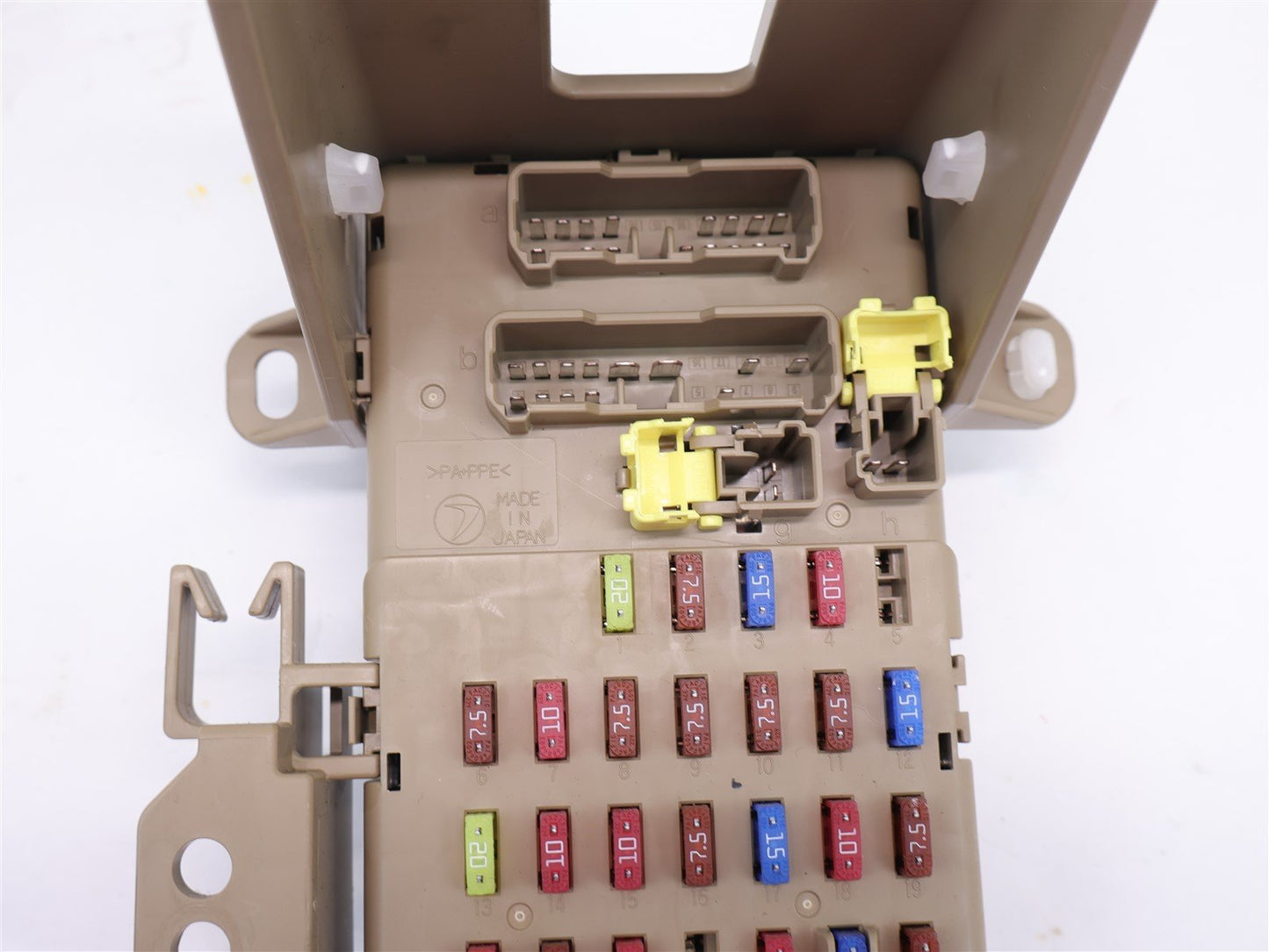 2016 Subaru WRX Fuse Panel Box 82201VA030 Relay Dash Interior Block 16