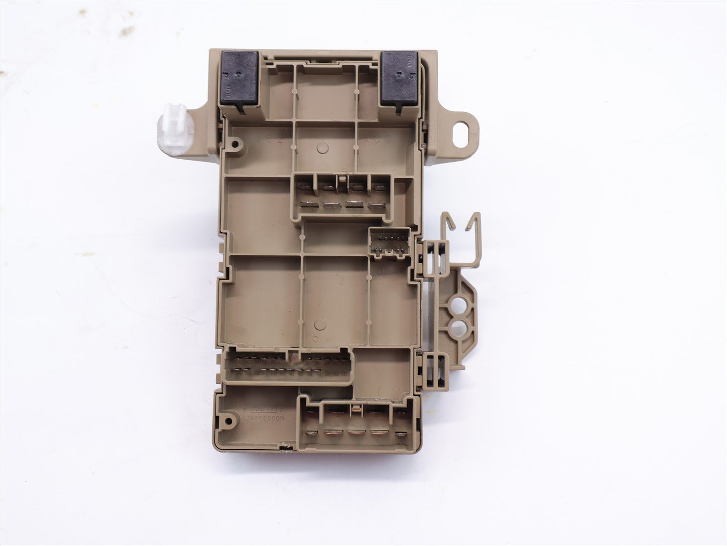 2016 Subaru WRX Fuse Panel Box 82201VA030 Relay Dash Interior Block 16