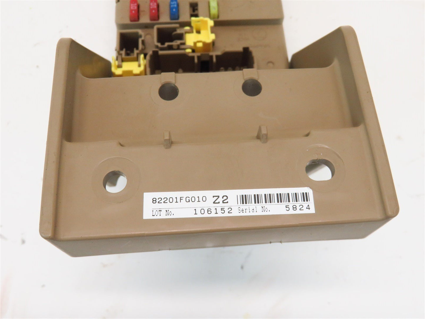 2009-2013 Subaru Forester Fuse Box Under Dash Relay Cabin 82201FG010 09-13