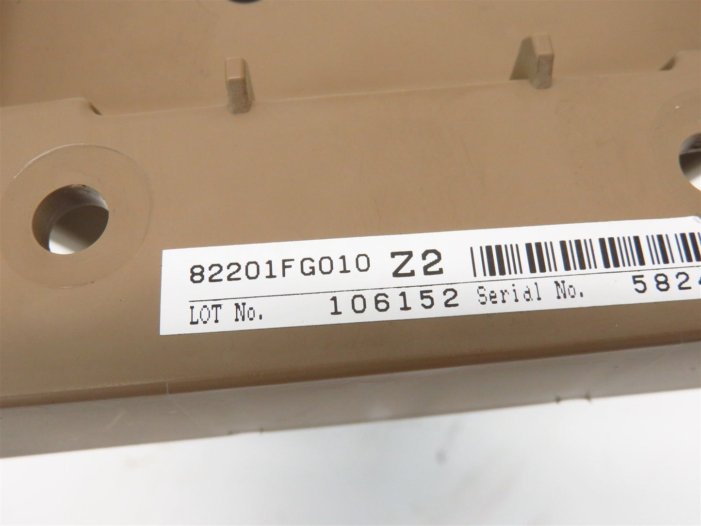 2009-2013 Subaru Forester Fuse Box Under Dash Relay Cabin 82201FG010 09-13