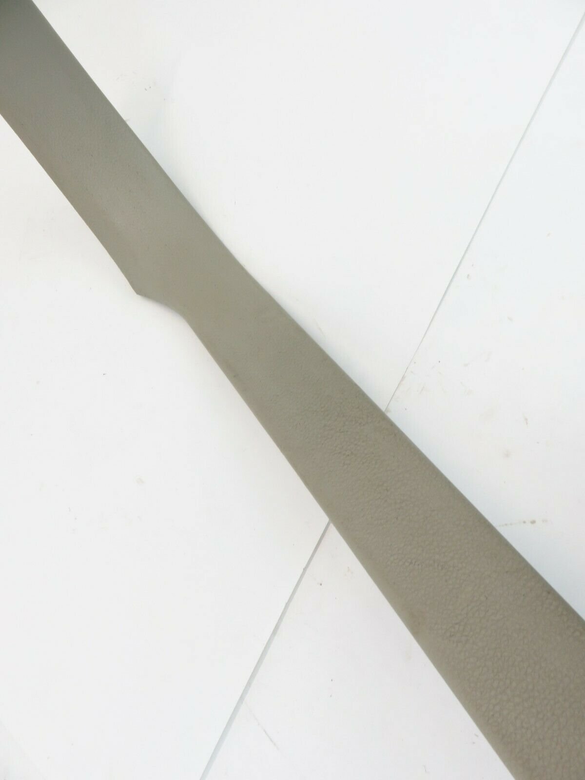 10-14 Subaru Legacy Outback Passenger Front Door Sill Retainer Trim RH 2010-2014