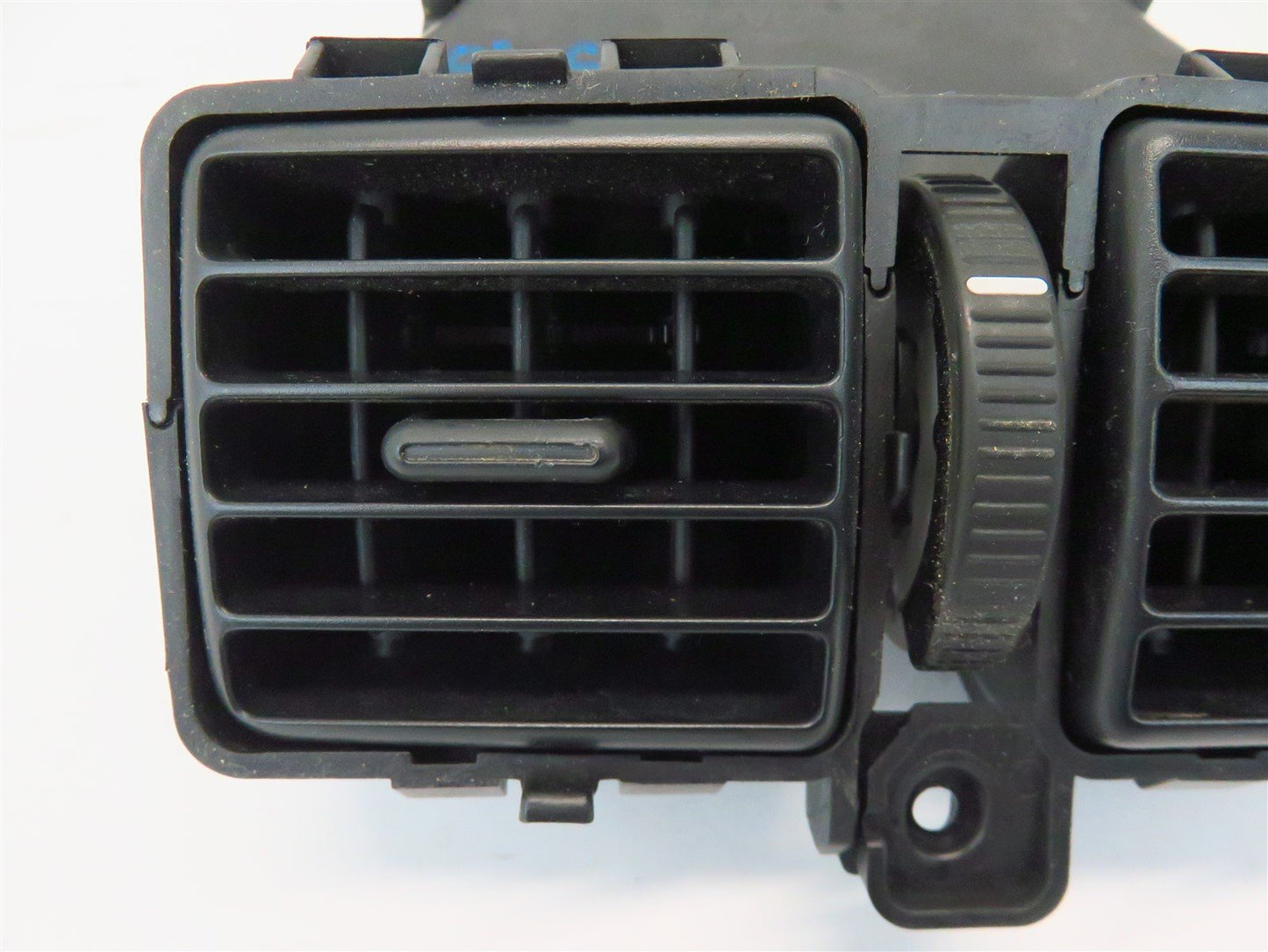 2013-2014 Subaru Outback Center Console Rear Vents Air Heat Vent 13-14