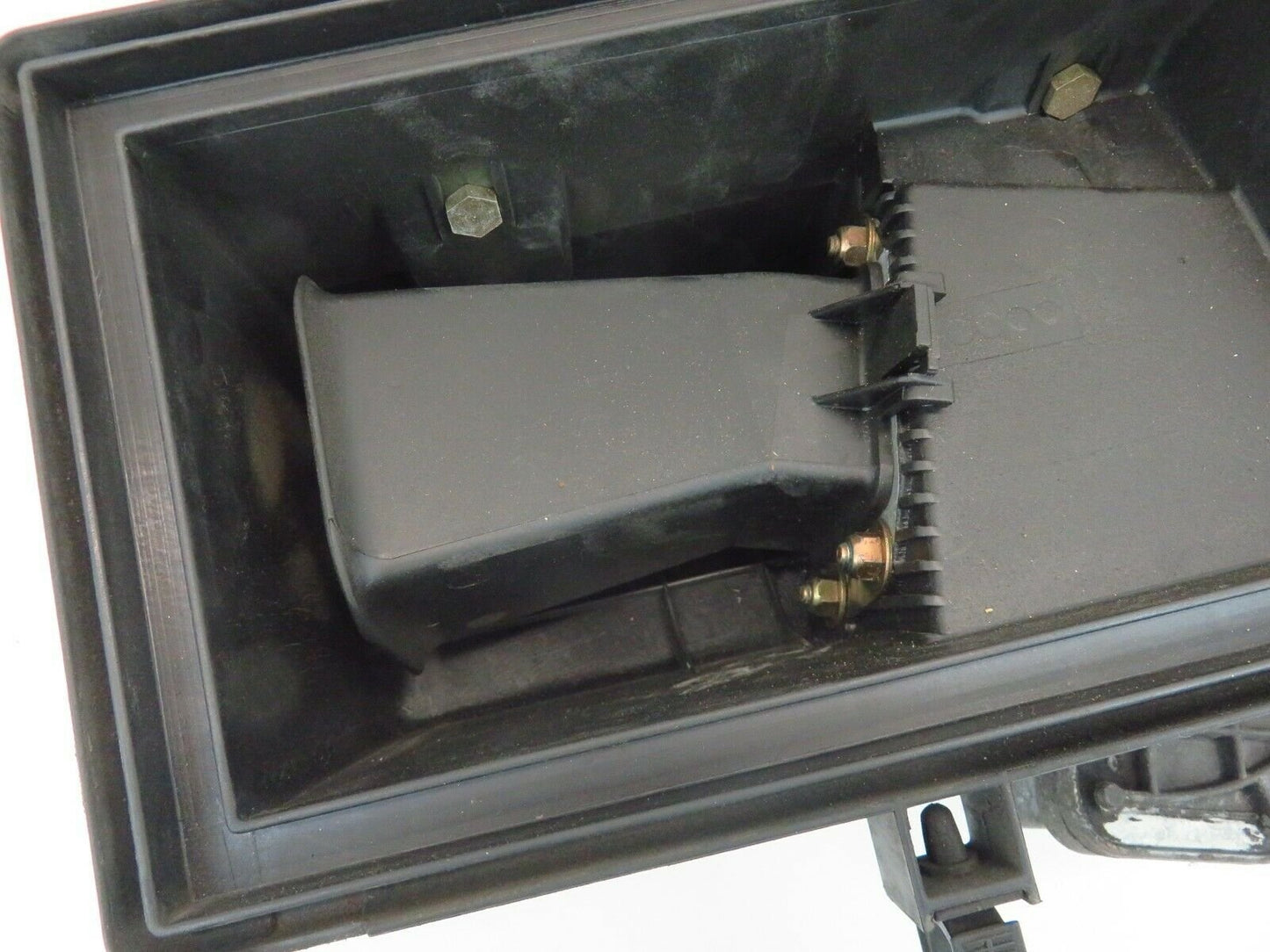 1988-1991 BMW 325ix Upper Air Box Cleaner Cover Lid (MAF - UNTESTED) 88-91