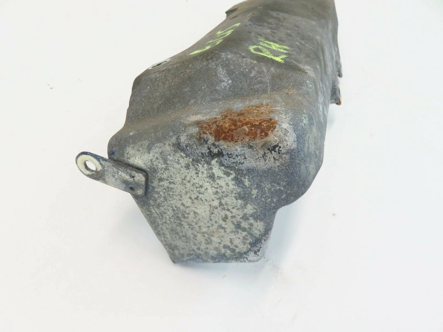 2015-2019 Subaru Legacy Outback Intake Manifold Protector Fuel Cover 3.6L RH