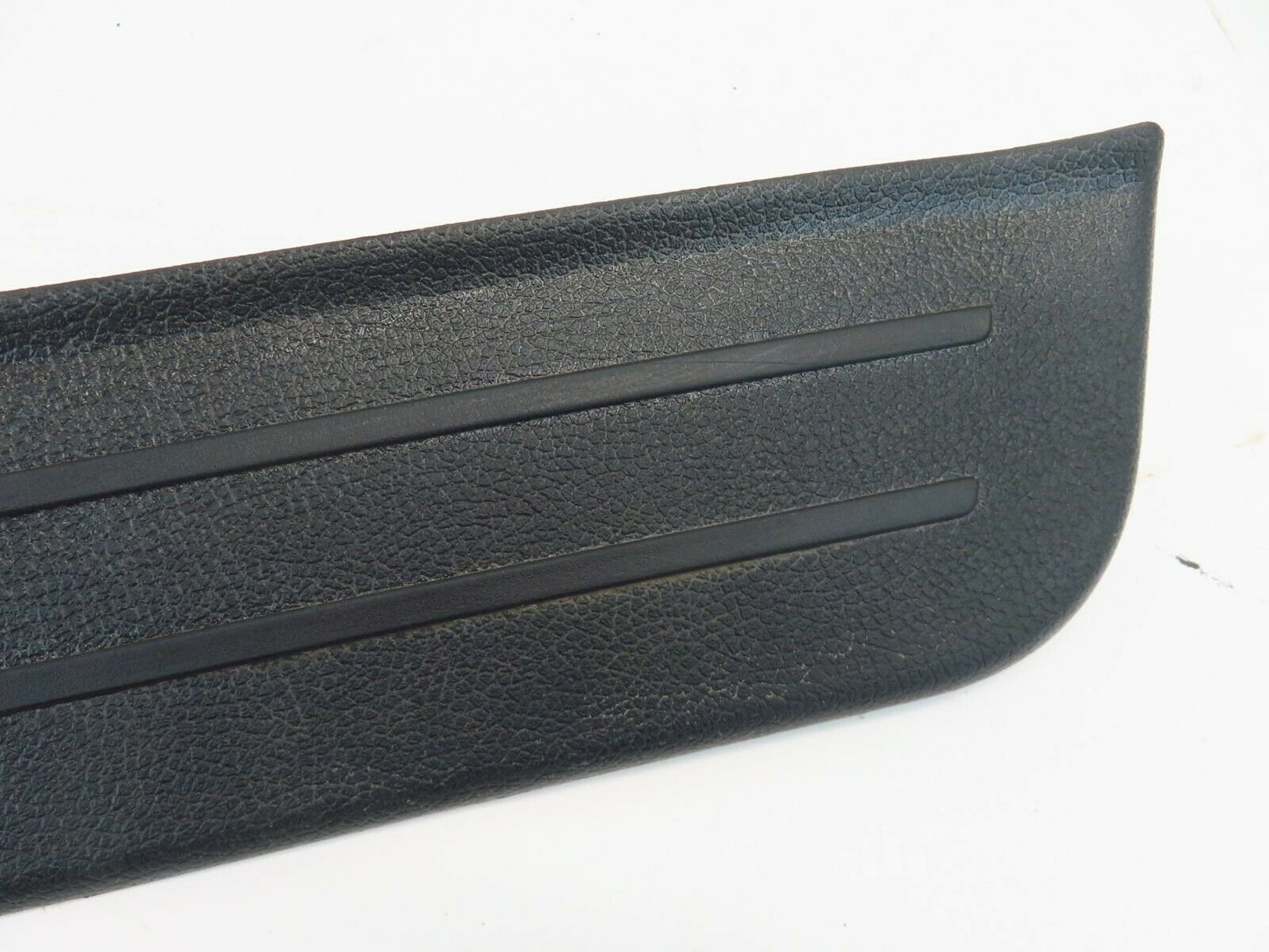 12-17 Hyundai Veloster Passenger Door Sill Step Scuff Plate Rear RH 85895-2V000