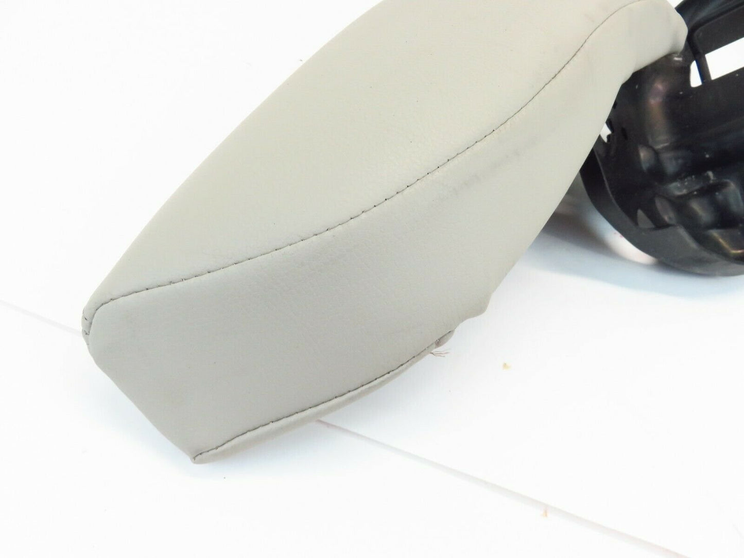 2010 Subaru Legacy Rear Driver Seat Upper Cushion Pad Bolster Leather LH Left 10