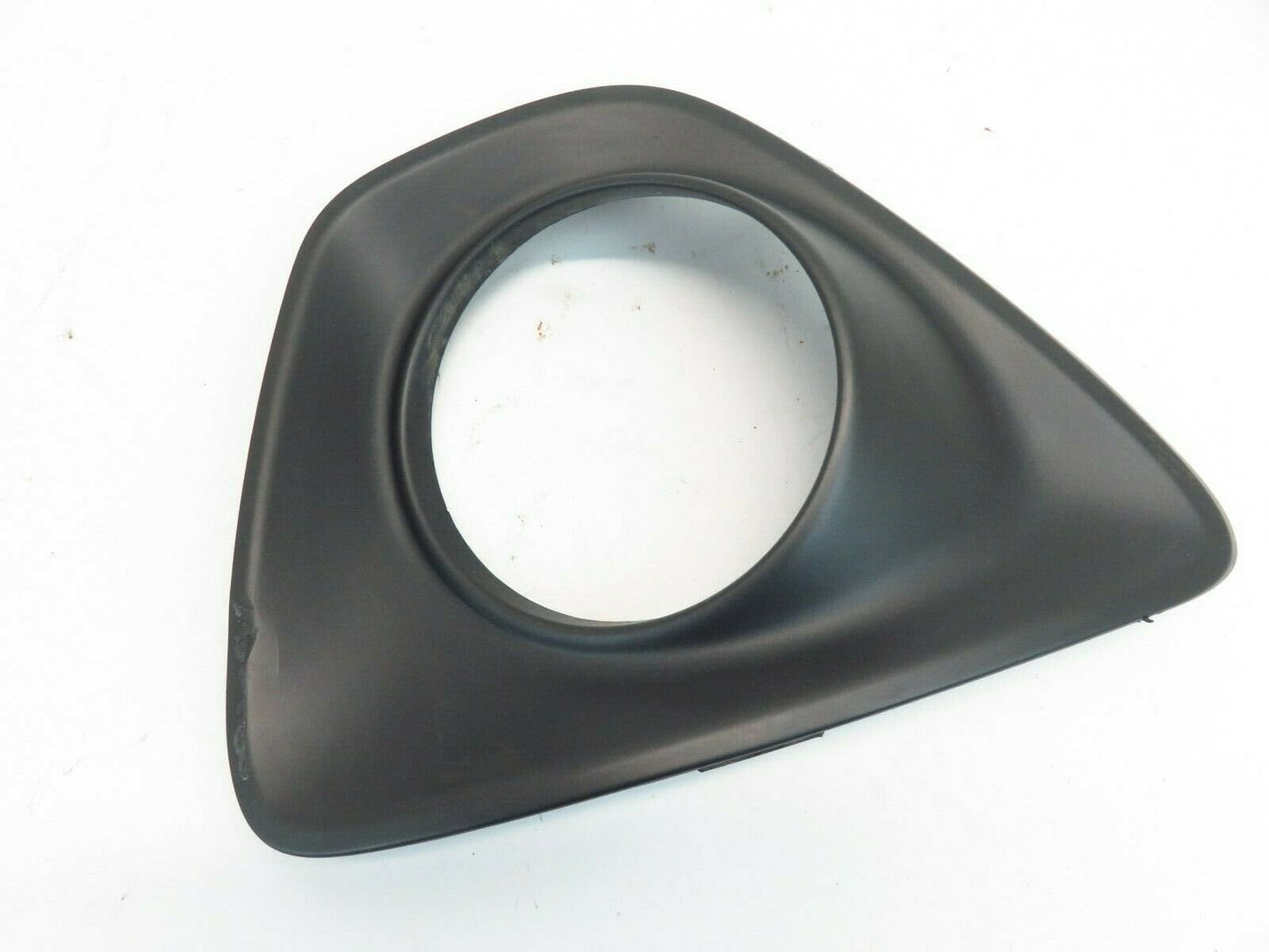 2012-2016 Hyundai Veloster Turbo Driver Fog Light Cover Trim Rear LH 86623-2V500