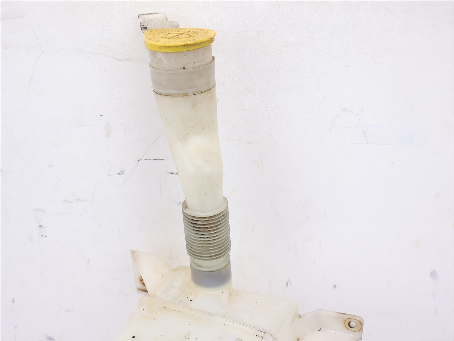 2005-2009 Subaru Legacy Windshield Reservoir Washer Fluid Wiper Tank SEDAN 05-09