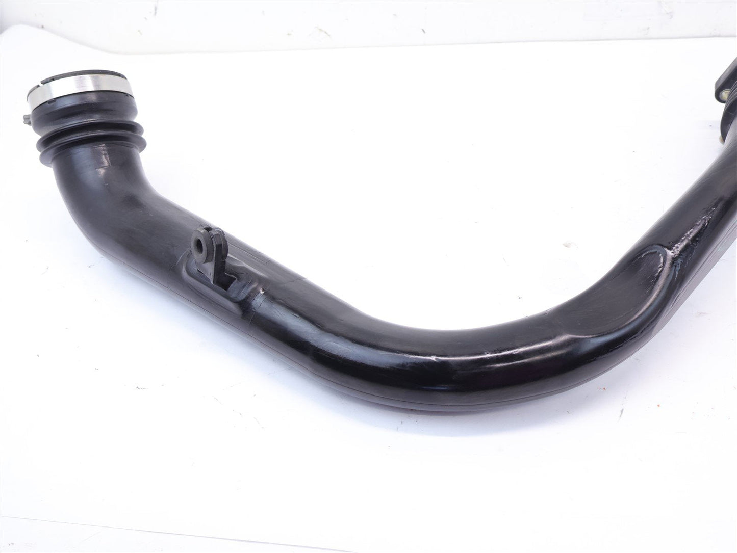 2015-2019 Subaru WRX Turbo Air Inlet Intake Hose Tube Duct BOV 14462AA580 15-19