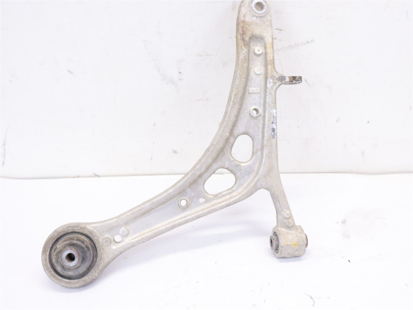 2015-2021 Subaru WRX Passenger Front Lower Control Arm 20202VA000 RH Right 15-21