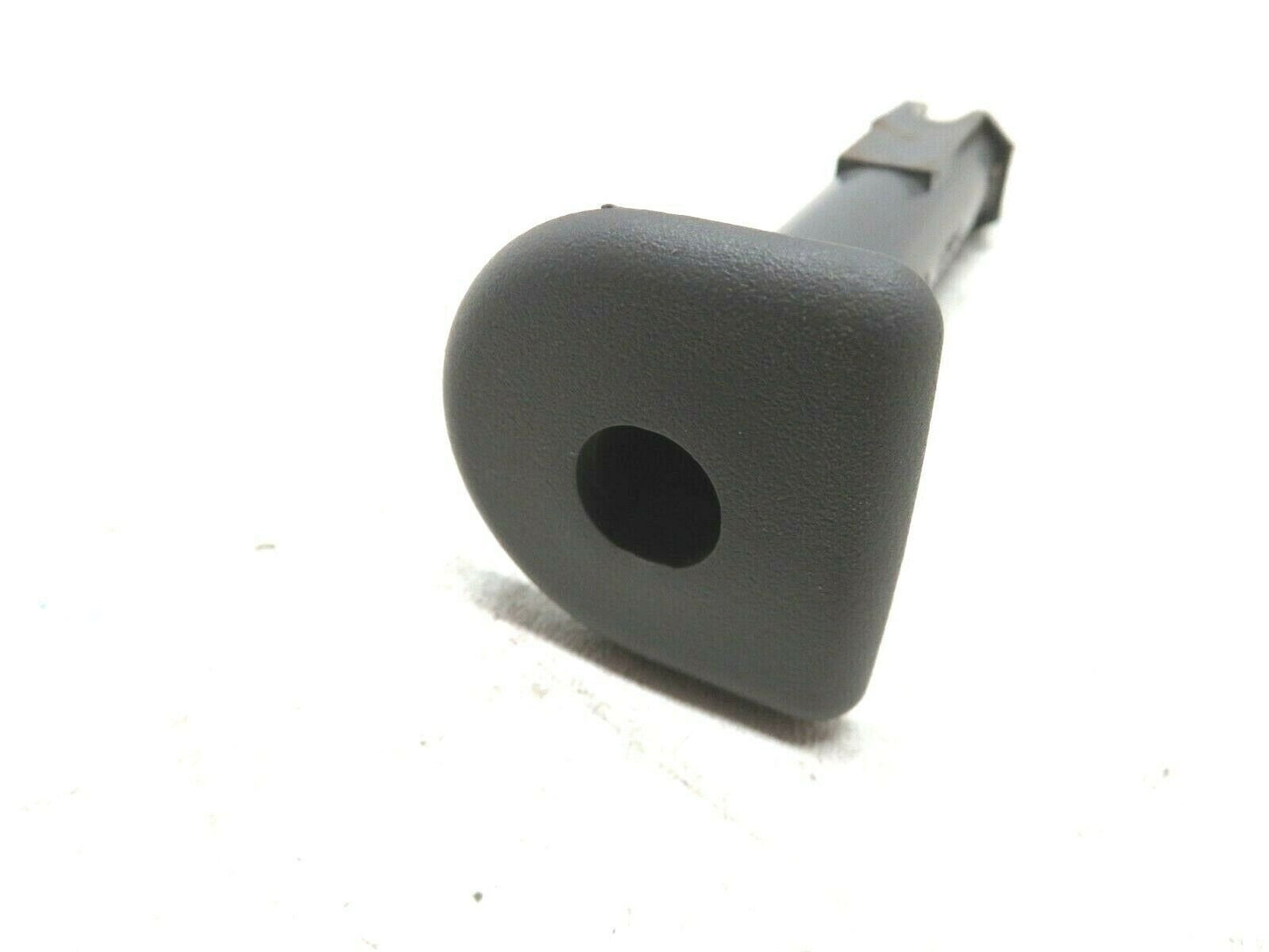2003-2008 Subaru Forester Front Seat Headrest Guide Insert OEM 03-08