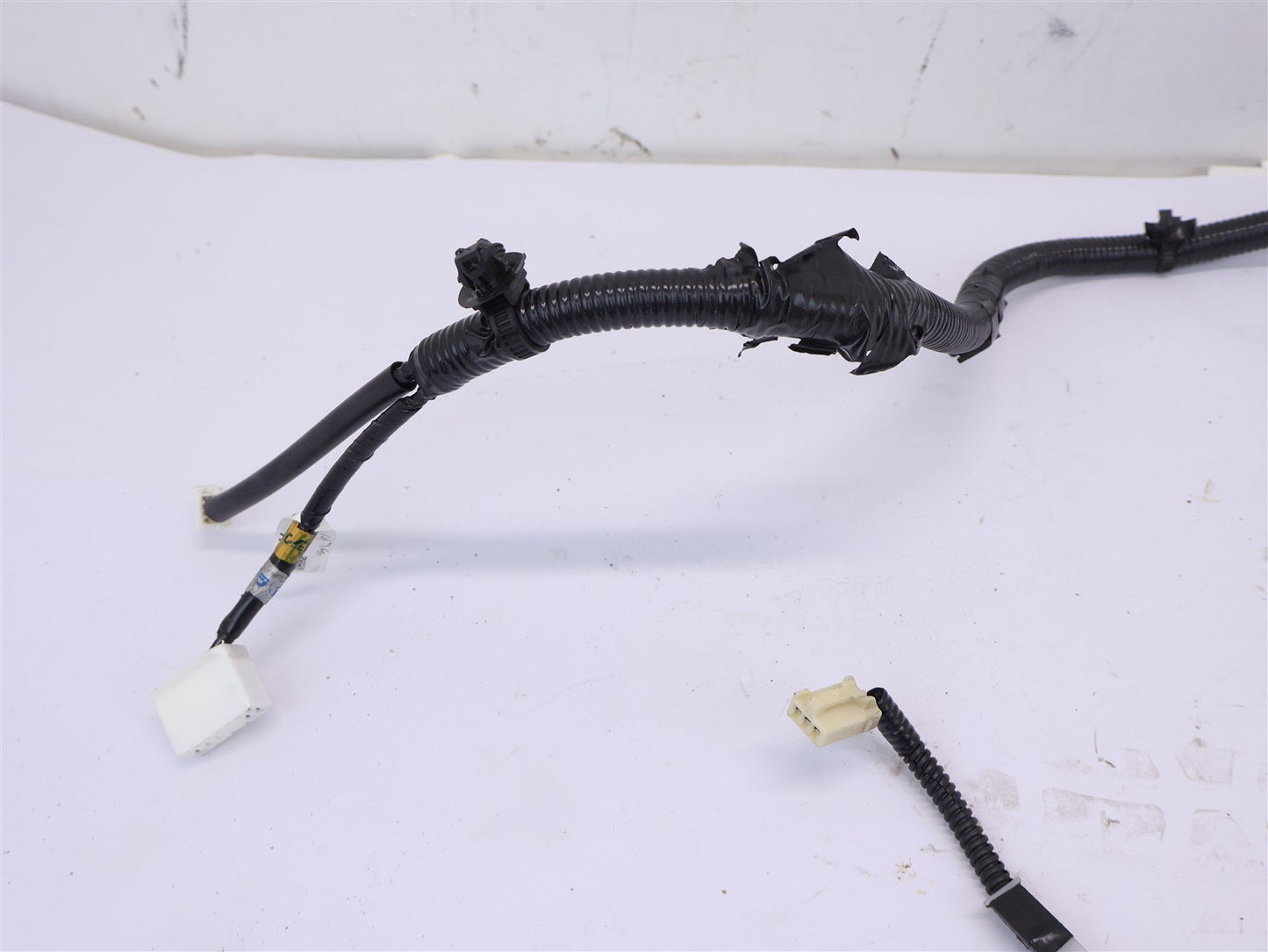 2015-2017 Subaru WRX Trunk Lid Wiring Harness 81811VA020 OEM 15-17