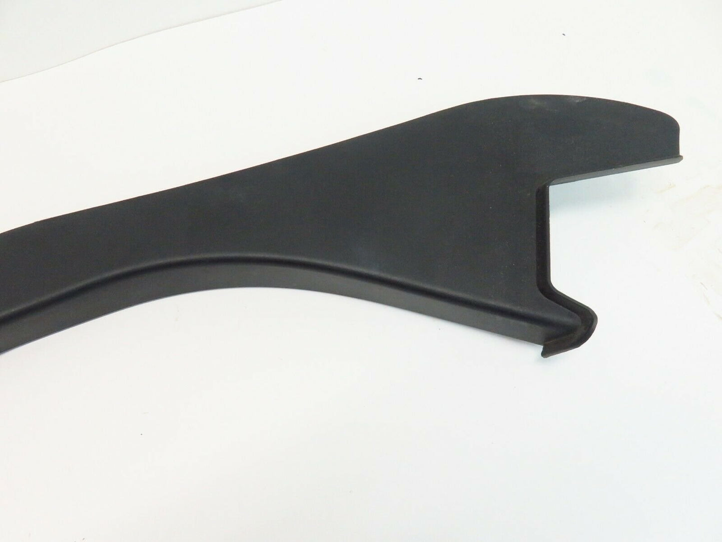 13-18 Ford Focus ST Passenger Rear Window Arch Door Trim Moulding RH 2013-2016