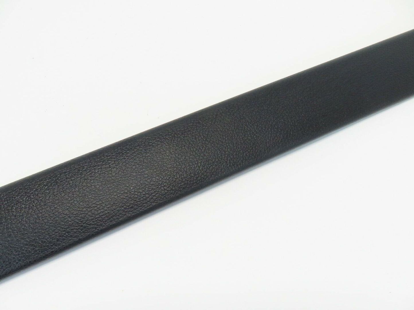 2015-2020 Subaru WRX Passenger Front Door Sill Trim Scuff 94060FJ040 RH 15-20