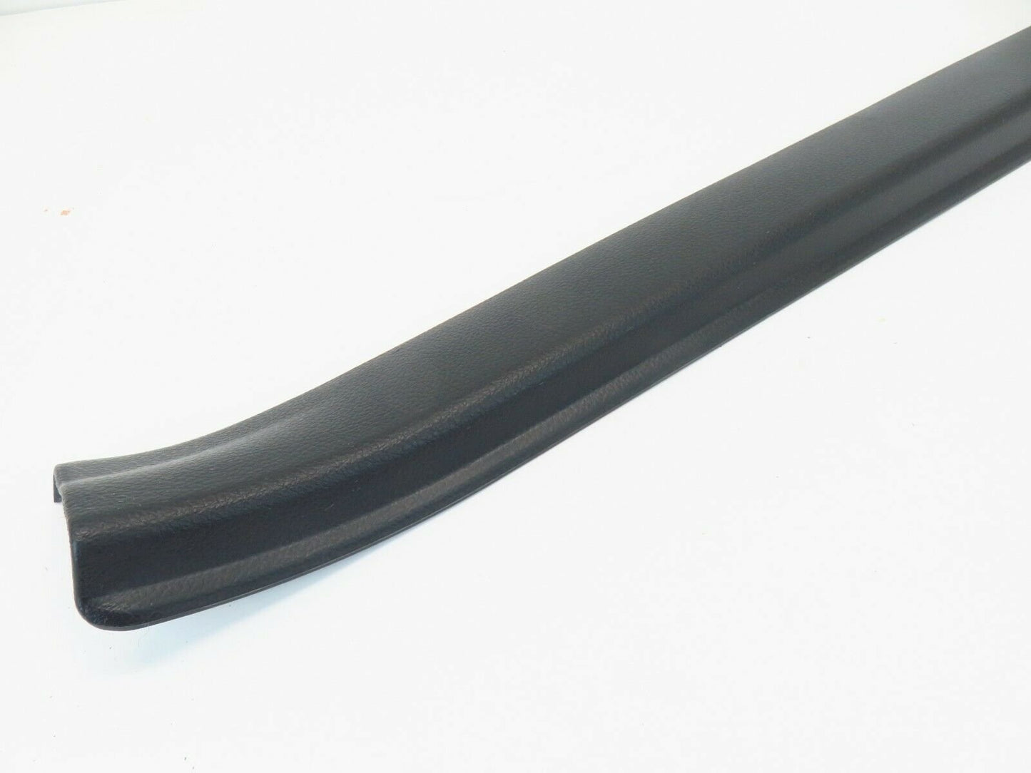 2015-2020 Subaru WRX Passenger Front Door Sill Trim Scuff 94060FJ040 RH 15-20
