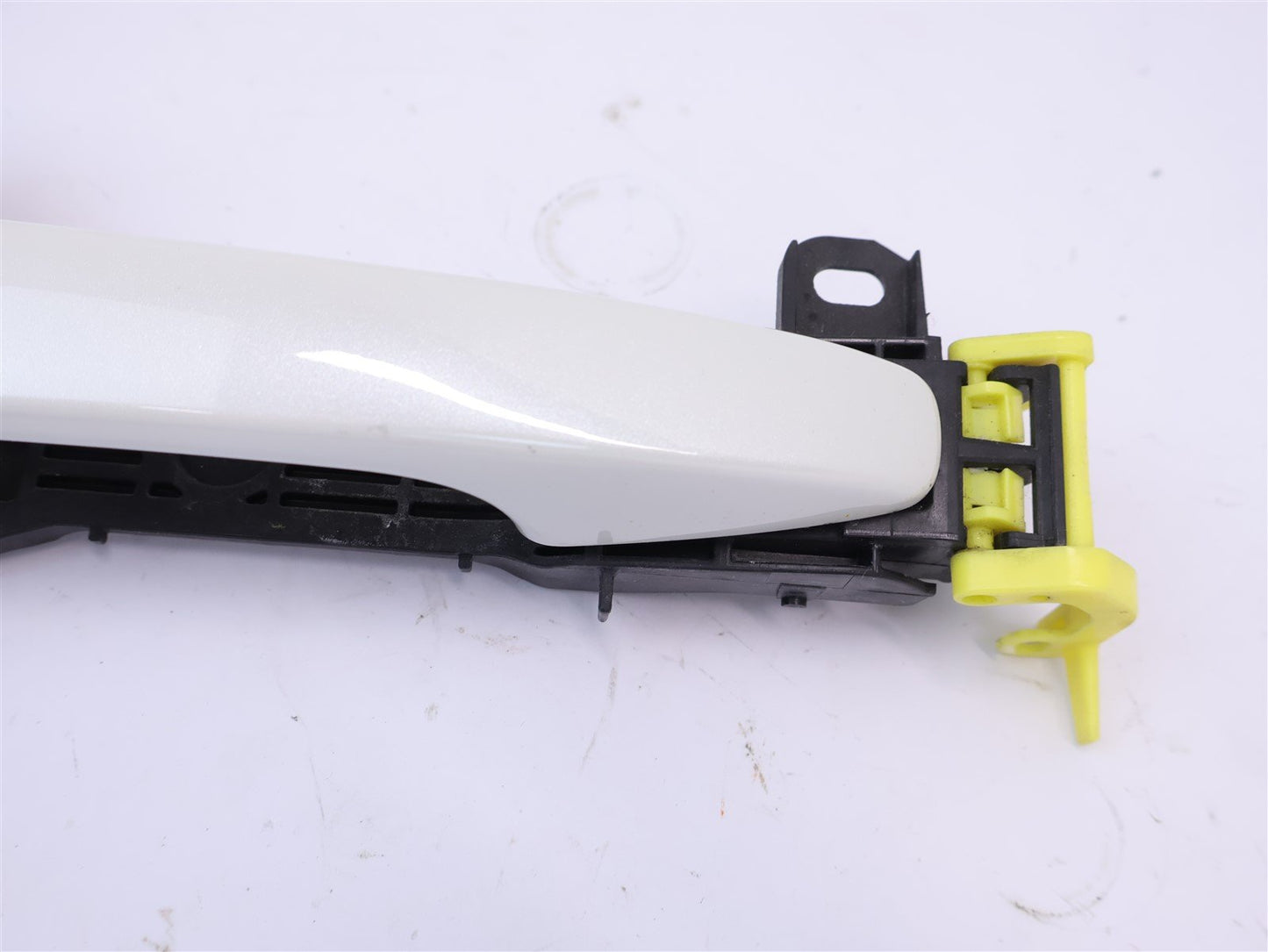 2015-2019 Subaru WRX Passenger Rear Door Handle Exterior RH Right White 15-19