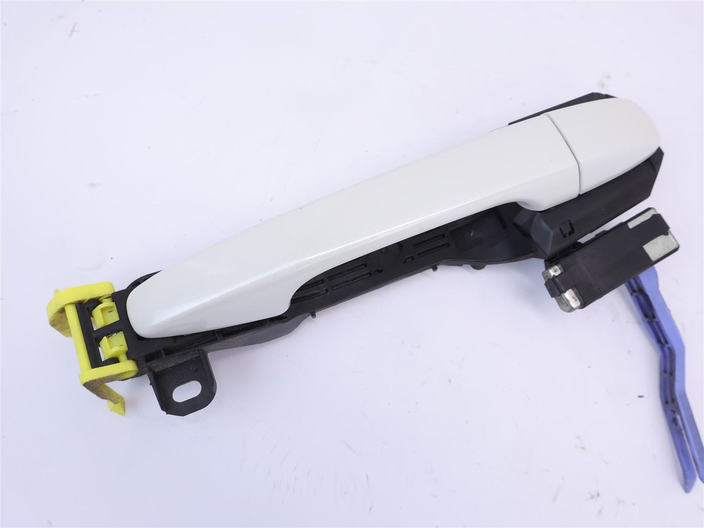 2015-2019 Subaru WRX Passenger Rear Door Handle Exterior RH Right White 15-19